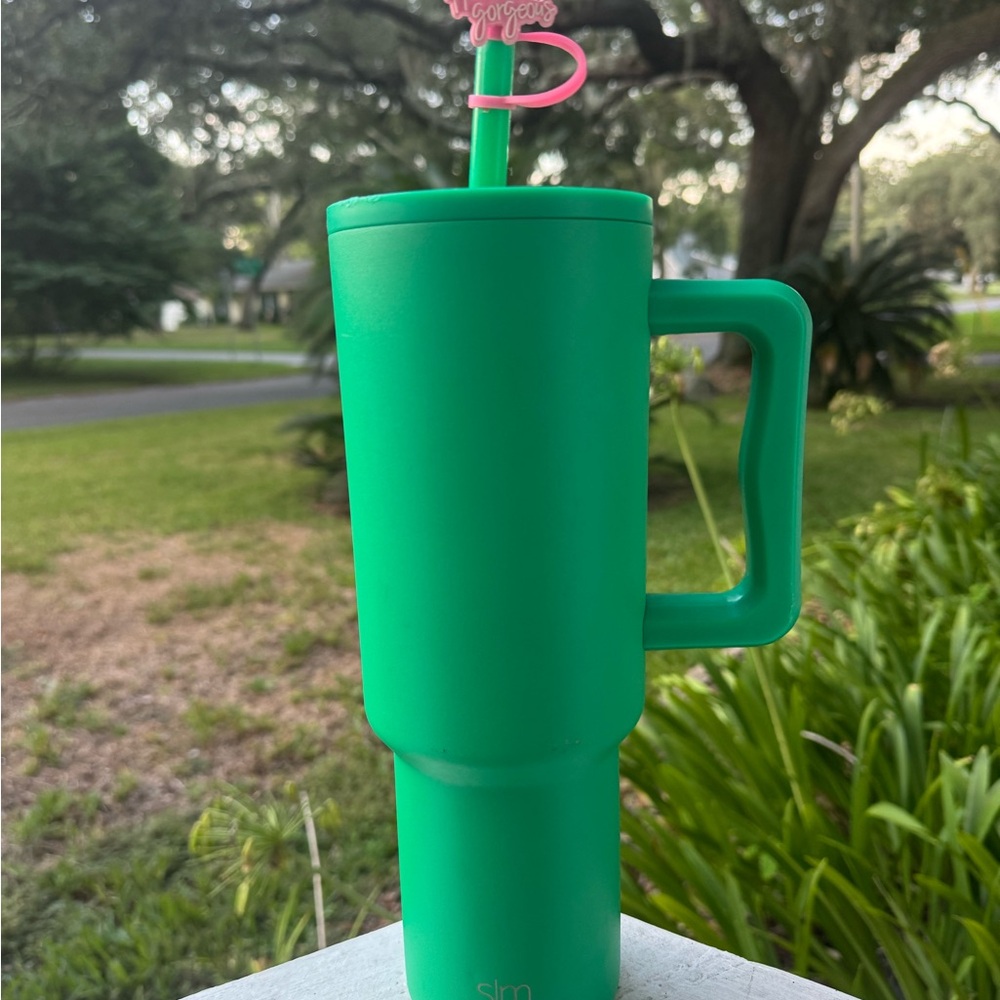 Simple Modern tumbler in Jade green